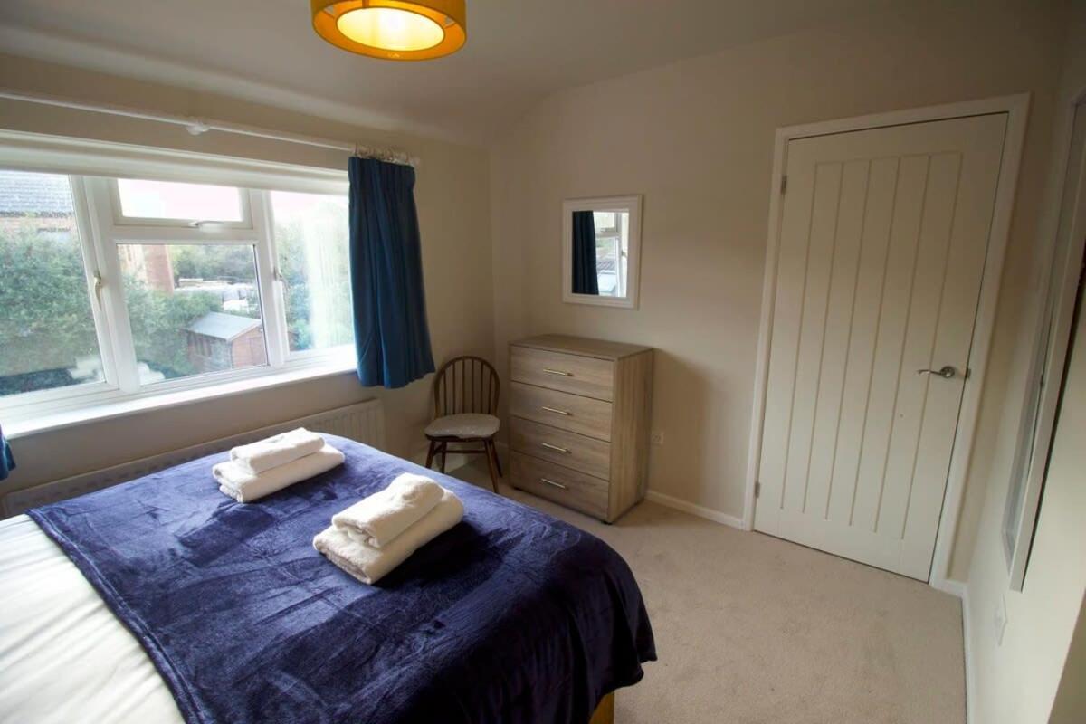 Modern 3 Bed House With Garden And Parking * Cambridge (Cambridgeshire)