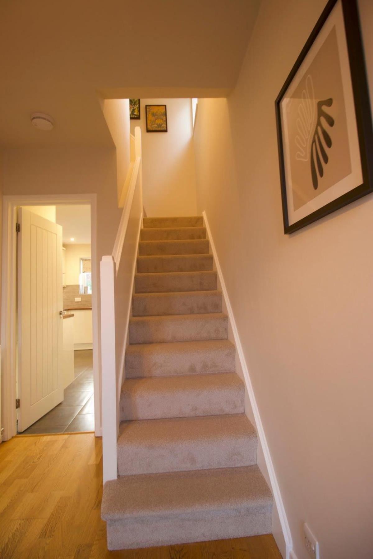 Modern 3 Bed House With Garden And Parking Cambridge (Cambridgeshire)